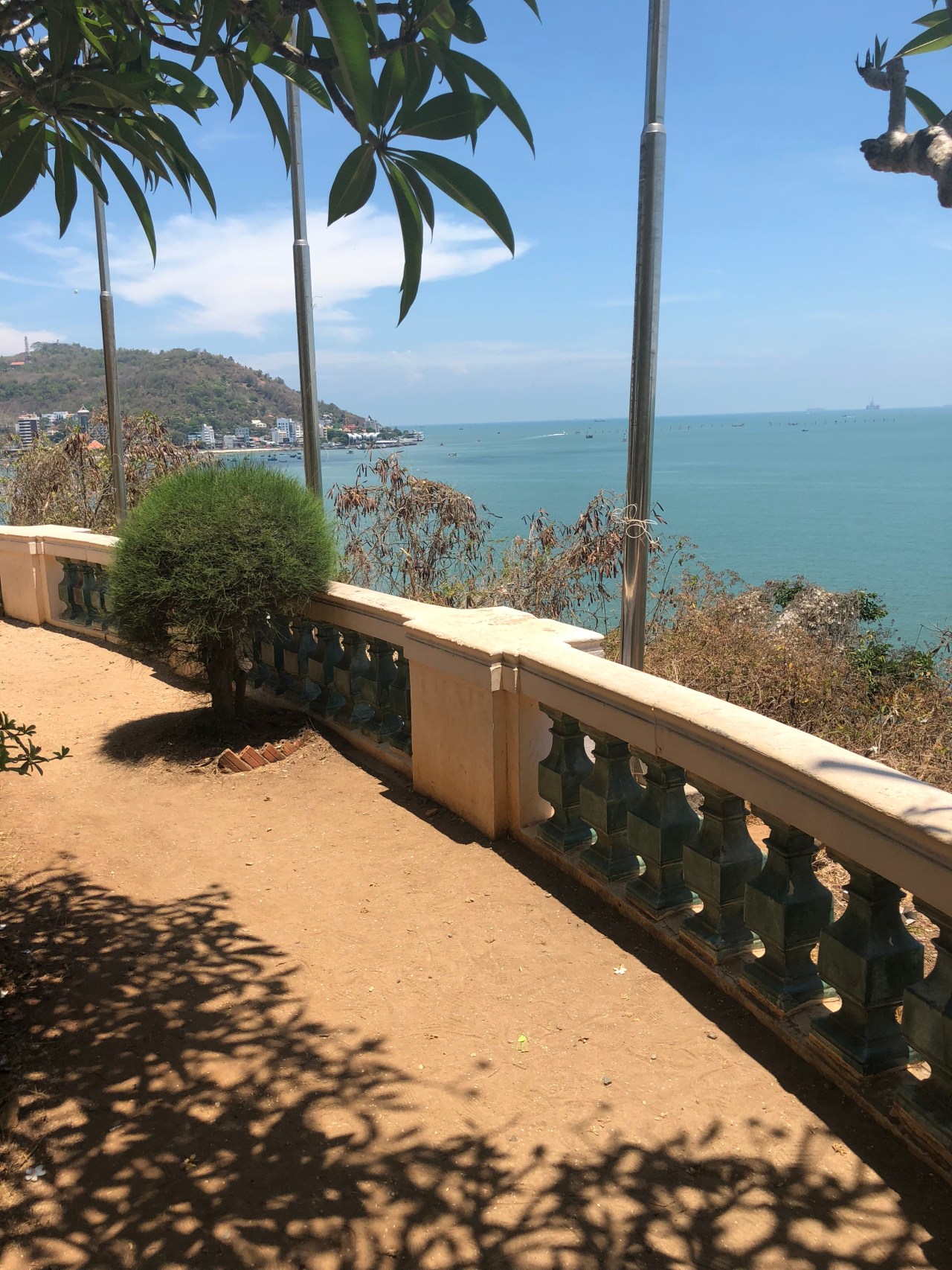 4423CBB3-6AB9-4DE3-9156-D933166E7EE6