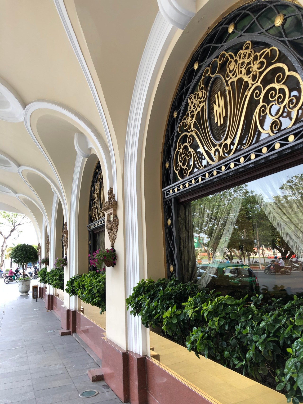 7B7E77F9-86E3-40BA-A6DC-6A94F6A4849B